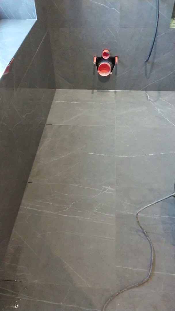 Grant Critchley Floor & Wall Tiling — Photos 8