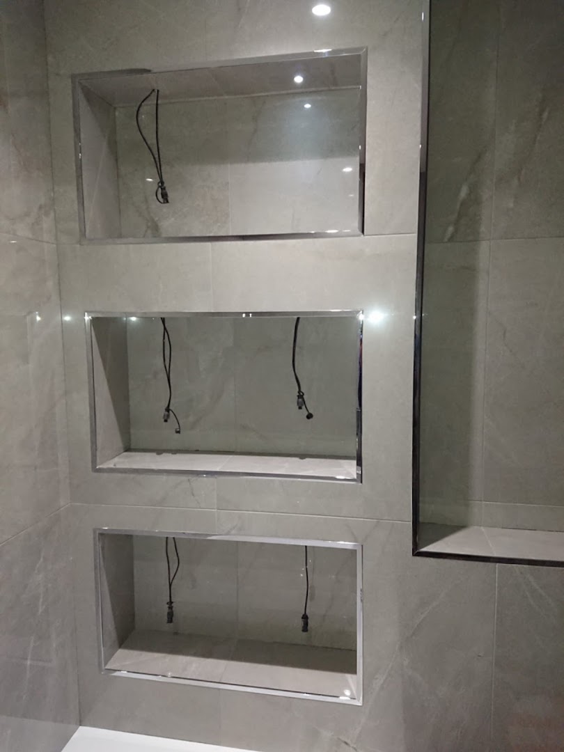 Grant Critchley Floor & Wall Tiling — Photos 6